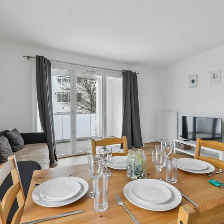Apartment Chic Apart Avec Terace Et Parking