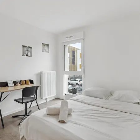Chic Apart Avec Terace Et Parking